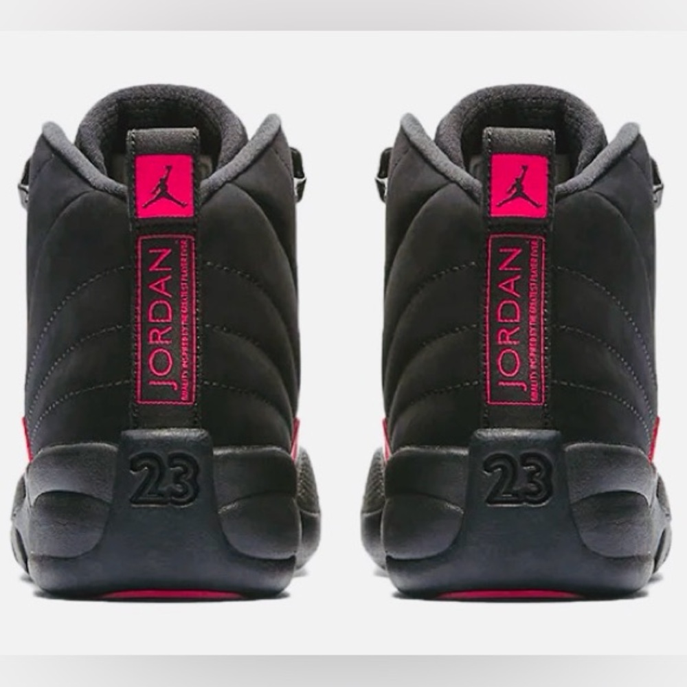🖤🩷 Air Jordan Retro 12 ‘Rush Pink’ Size 2.5Y